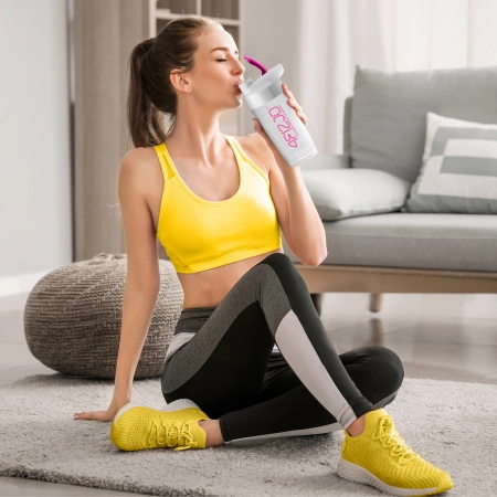 Sports Shaker ULTRA pentru nutrienți 700 ml