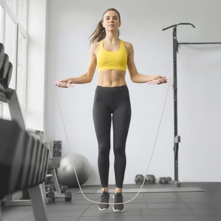 Coardă de sărit cu contor și bile roz